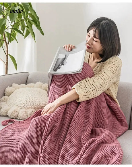 MAN YUE HOME Scandinavian Knitted Duvet with Cotton for Winter Use from MAN YUE HOME