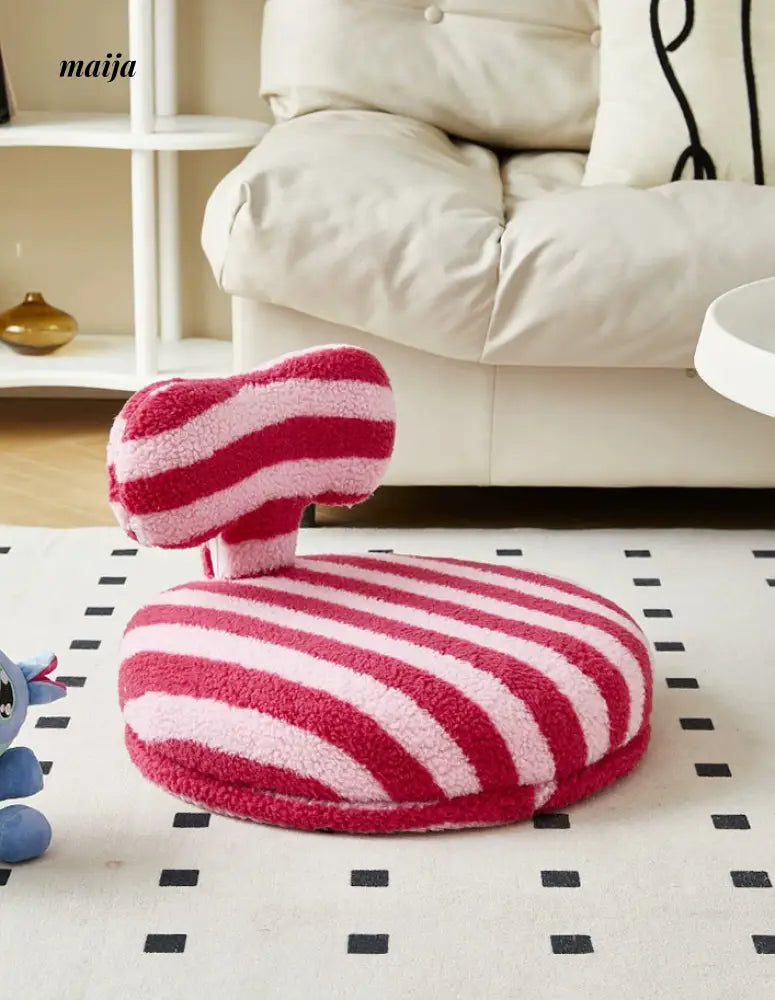 Rotating Reindeer Tatami Sofa from maija