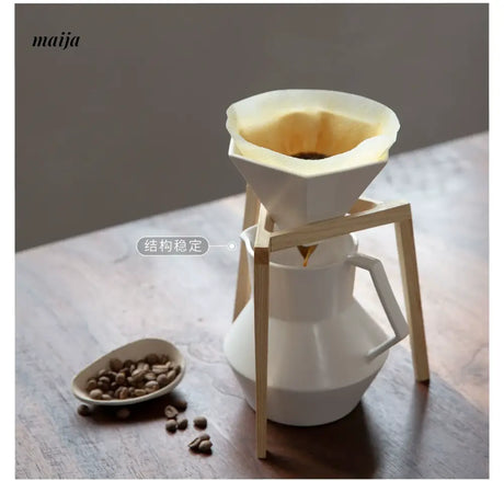 MUMO Oscar Three-Legged Coffee Filter Stand from MUMO