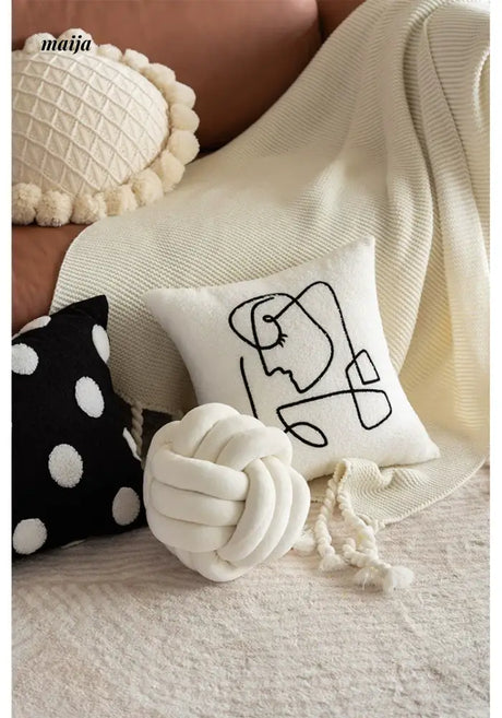 MISTYWOOD High-Grade Abstract Pillow Sleeve from MISTYWOOD