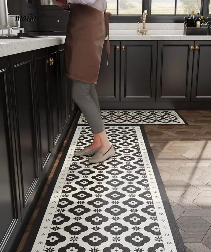 AOJU French Baroque Design Nonslip Kitchen Mat