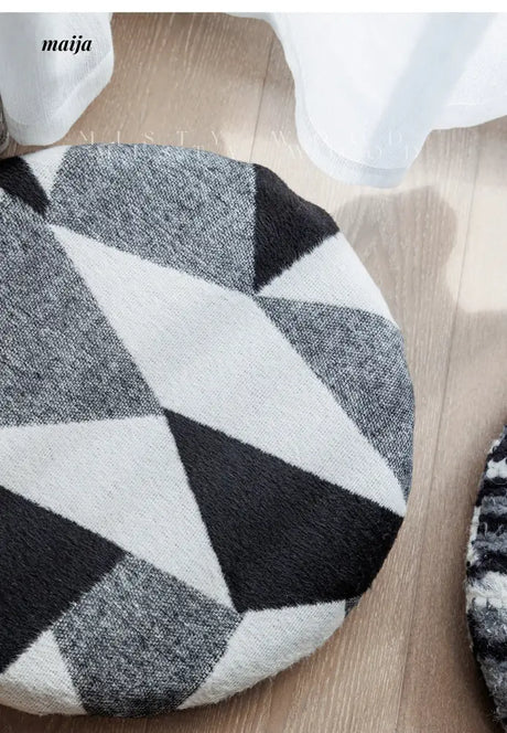 MISTYWOOD Circular Knitted Living Room Cushion from MISTYWOOD