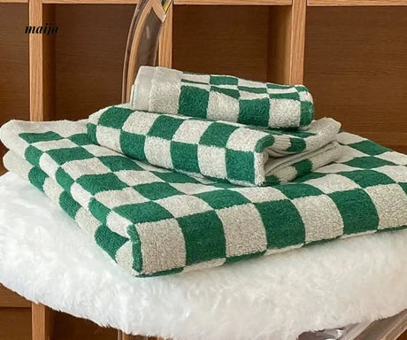 NUANYOU Chessboard Grid Cotton Bath Towel from Nuanyou