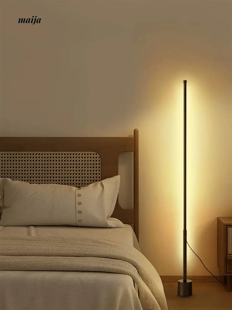 Vertical Lamp from maija