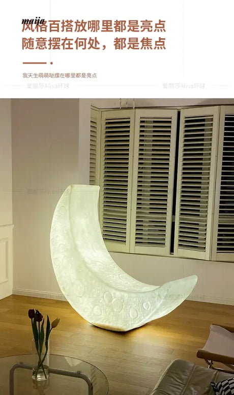 ALISA Elysa Moon Outdoor Lamp from ALISA