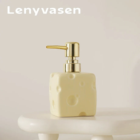 LENYVASEN Soren Shampoo Ceramic Container from LENYVASEN