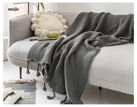 MAN YUE HOME Scandinavian Knitted Duvet with Cotton for Winter Use from MAN YUE HOME