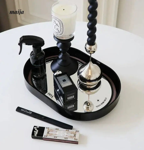 COLOURHUNTER Genuine Black Retro Candle Holder from COLOURHUNTER