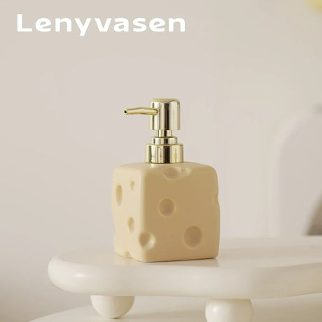 LENYVASEN Soren Shampoo Ceramic Container from LENYVASEN