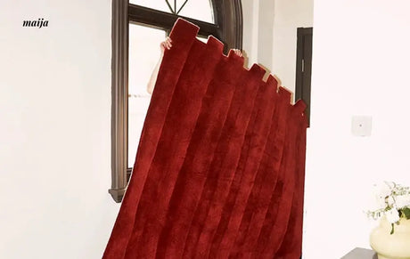 UNDERLAND Red Retro Handmade Rug from UNDERLAND