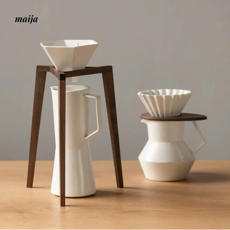 MUMO Oscar Three-Legged Coffee Filter Stand from MUMO