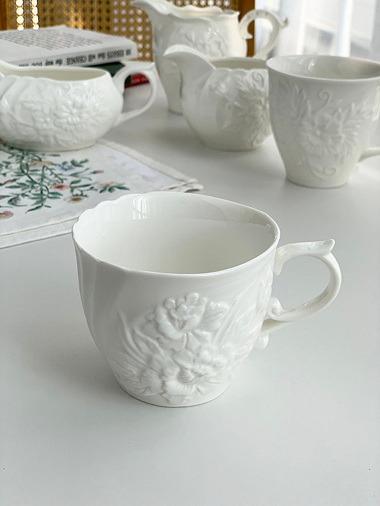 YASUKI Amelie Elegant Floral Relief Ceramic Coffee Set from YASUKI
