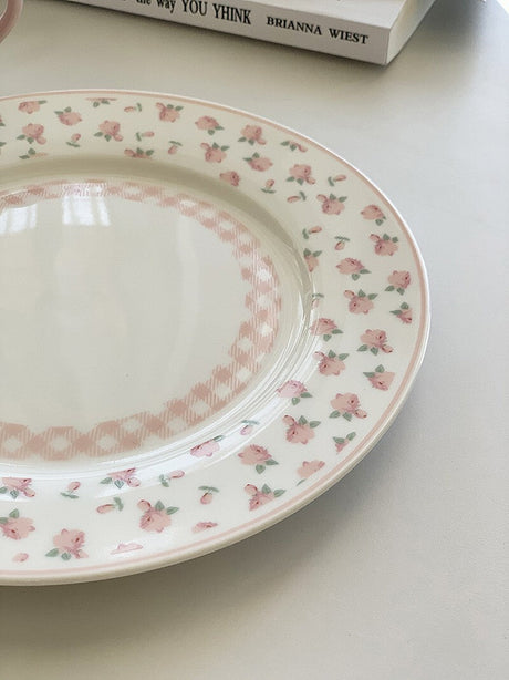 YASUKI Thalia Elegant Pink Checkered Dining Plate from YASUKI