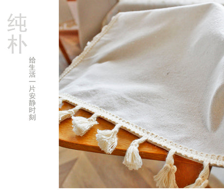 CHESTNUT COCOON Oslo Grace Elegant Cotton-Linen Coffee Table Cloth from CHESTNUT COCOON
