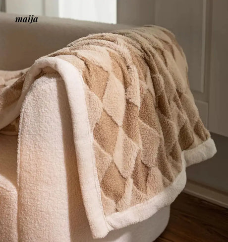 Diamond Pattern Double Layer Blanket from Shui Yang