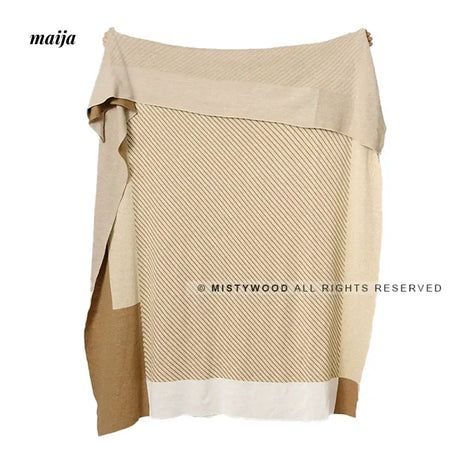 MISTYWOOD Knitted Blanket with Pastel Stripes from MISTYWOOD