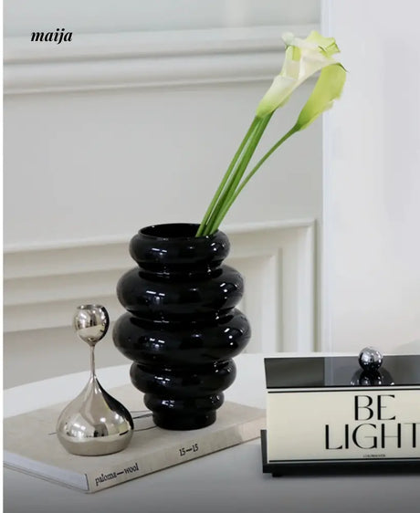COLOURHUNTER Black Ceramics Flower Vase from maija
