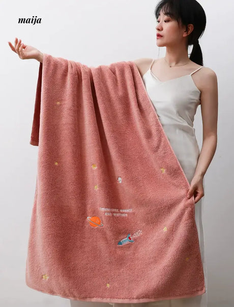 NUANYOU Cute Embroidered Cotton Bath Towel from maija