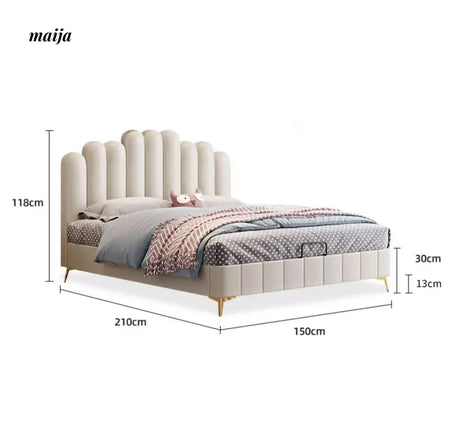 Ladyfinger Headboard Children's Bed from Aigatu
