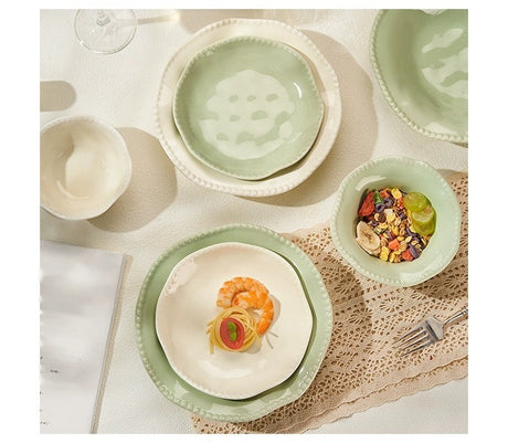 MOSE Creamproof Dish Set from MOSE