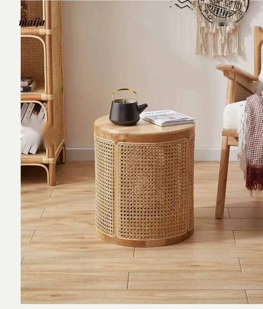 19 DREAM SPACE Round Coffee Table with Storage from 19 DREAM SPACE
