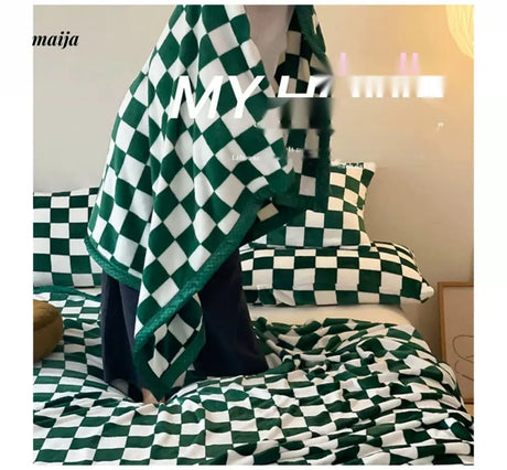 MAN YUE HOME INS Milk Plush Air Conditioning Blanket for Sofas from JOINFIT