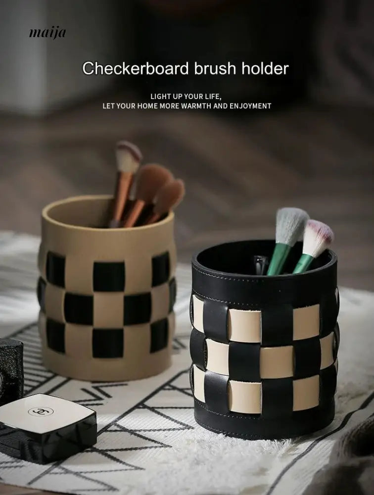 MUYE Woven Leather Make Up Brush Holder from MUYE