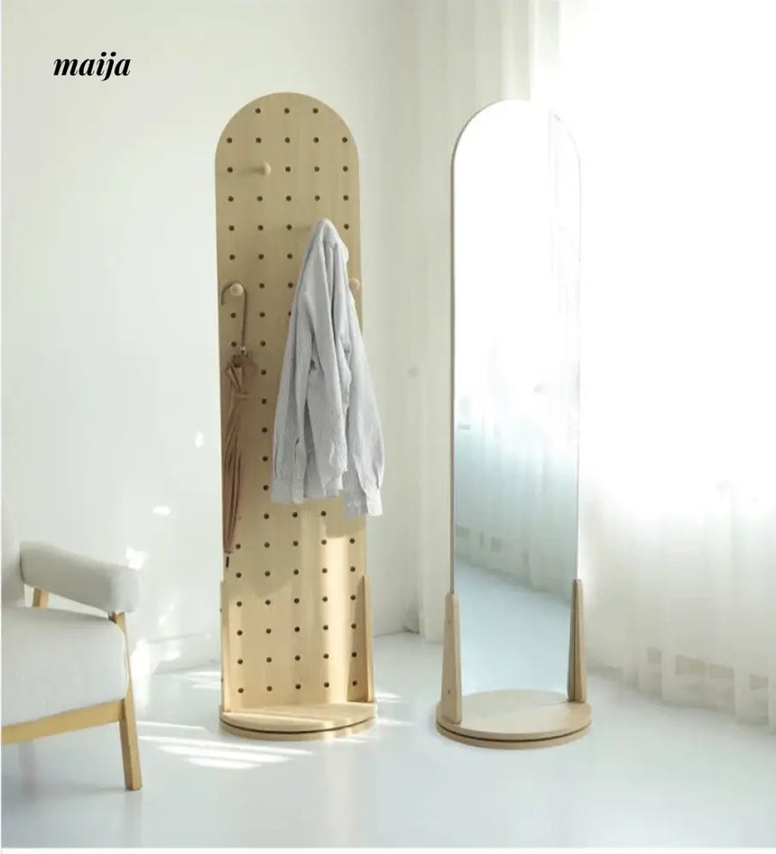 OGI NO RYOHIN Full-Body Mirror with Cave Plate Stand from OGI NO RYOHIN