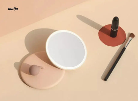 MUID Portable LED Chargeable Makeup Mirror from MUID