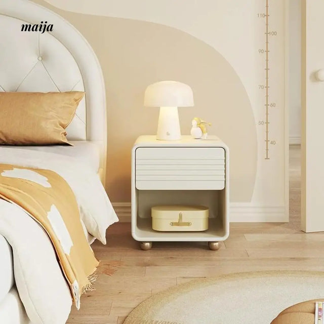 LINSYKIDS Tiffany Bedside Table from LINSY KIDS