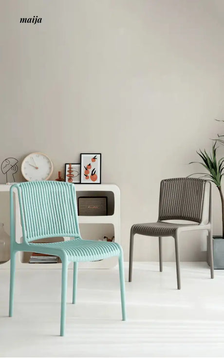 Demi Plastic Dining Chairs from Zecai