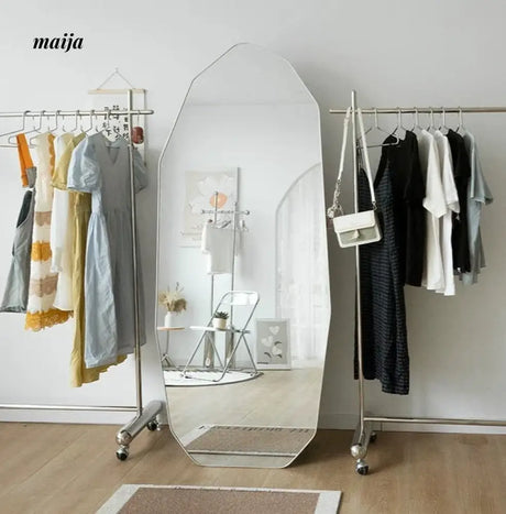 MOODSTORM High-Definition Diamond Shaped Full-Body Mirror from Kaiyashi