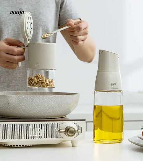 Zuutii Kitchen Sauce Bottle And Seasoning Jar Set from ZUUTII