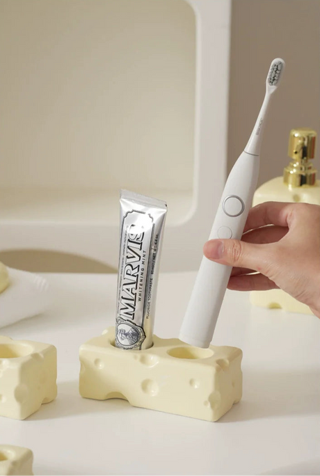 LENYVASEN Remy Cheese Ceramic Toothbrush Rack from LENYVASEN