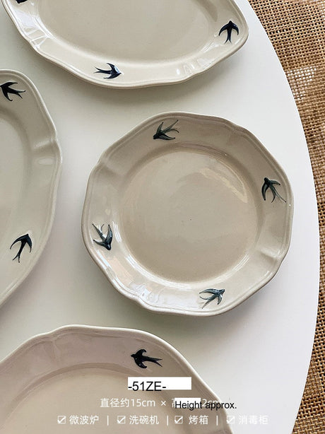 YASUKI Hiroshi Elegant Hand-Painted Ceramic Dish from YASUKI