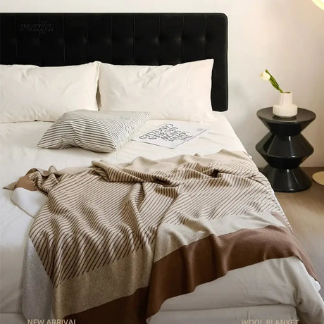 MISTYWOOD Knitted Blanket with Pastel Stripes from MISTYWOOD