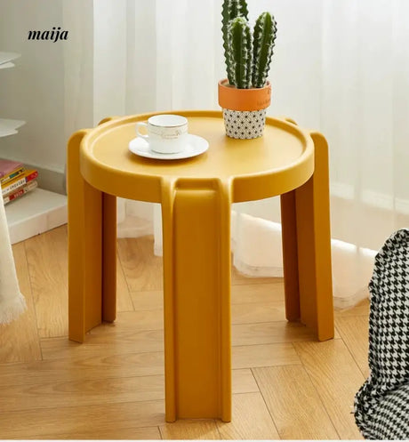 Bobbi Round Plastic Coffee Table from maija
