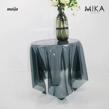 MIKA Transparent Ghost Round Table from MIKA