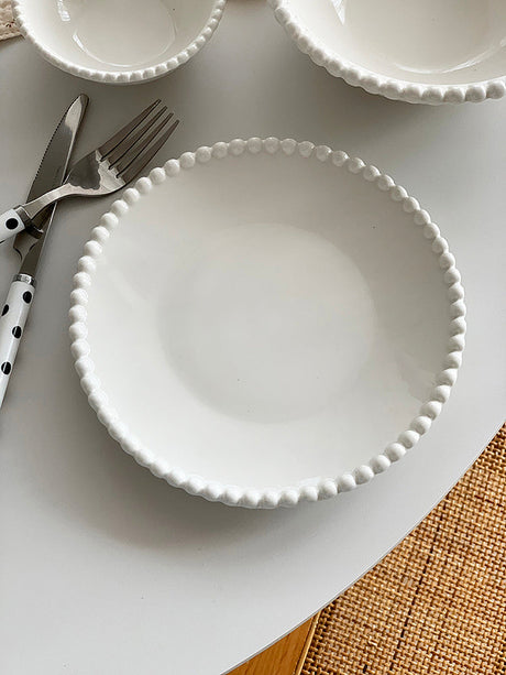 YASUKI Eliana Elegant Pearl White Ceramic Dessert Plate from YASUKI