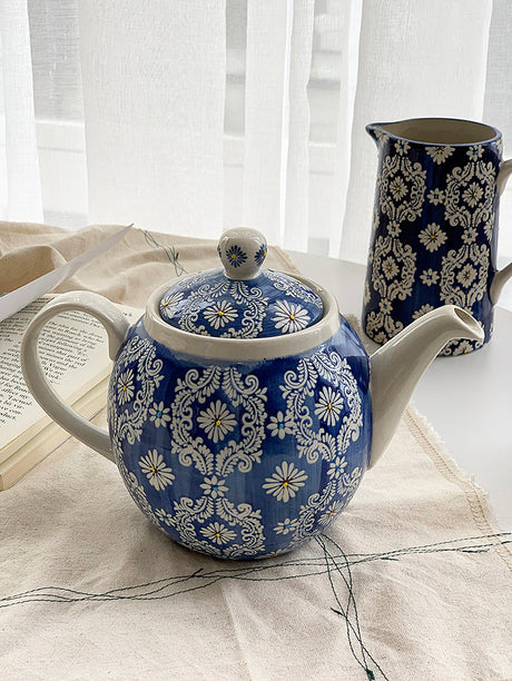 YASUKI Penelope Artistic Hand-Painted Teapot from YASUKI