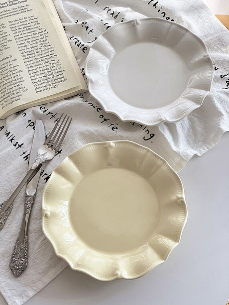 YASUKI Lila Exquisite Retro Ceramic Dessert Set from YASUKI