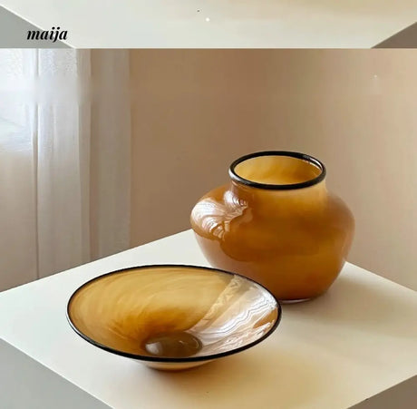 GUIFOU Antique Style Glazed Vase and Tray Set from GUIFOU