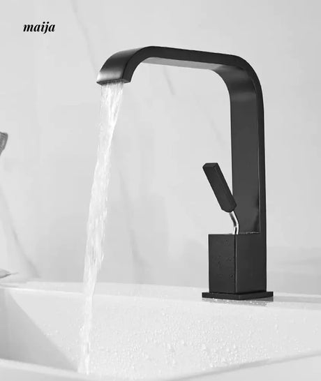 Monochrome European Waterfall Copper Faucet from Kaiyashi