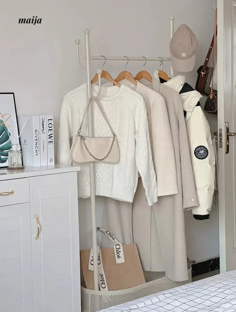 Marshall Load-Bearing Coat Hanger with Basket from AI