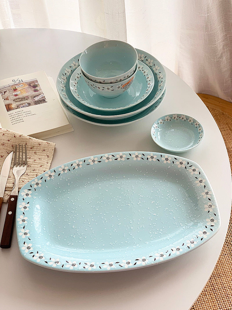 YASUKI Haruki Elegant Snowflake Ceramic Rice Bowl from YASUKI