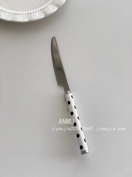 YASUKI Odette Elegant Wave-Patterned Dining Cutlery Set from YASUKI