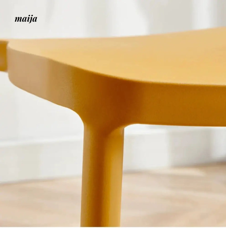 Ava Plastic Dining Chair