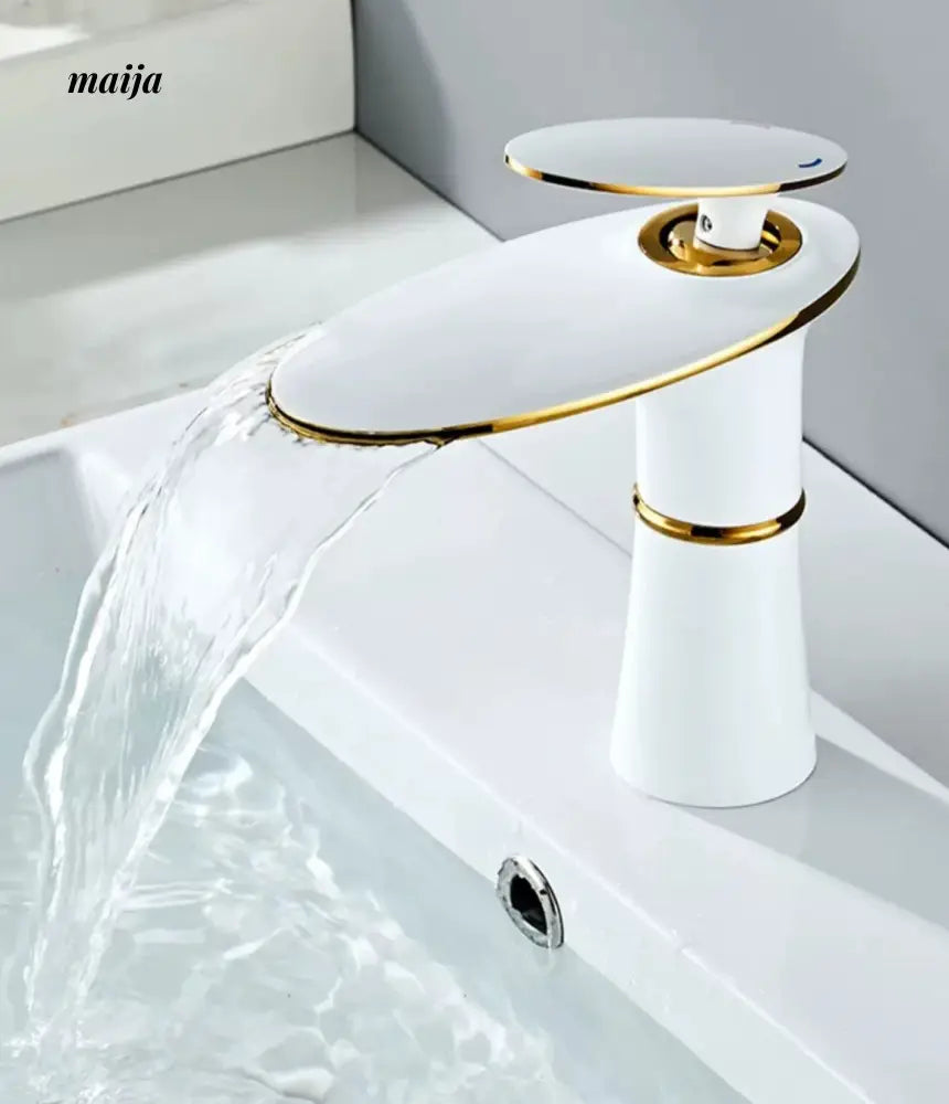 Flying Saucer Copper Waterfall Basin Faucet from Kaiyashi