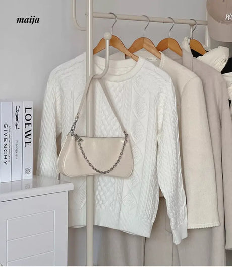 Marshall Load-Bearing Coat Hanger with Basket from Kaiyashi