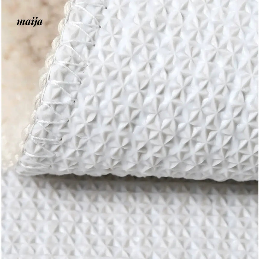 KENZAKI Leafy Floor Mat from KENZAKI